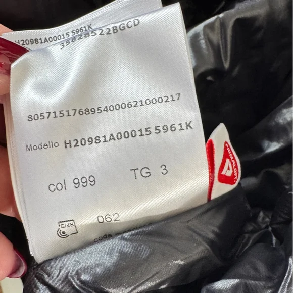 NWT Moncler Grenoble Chanavey down ski jacket size 3 - Picture 13 of 16